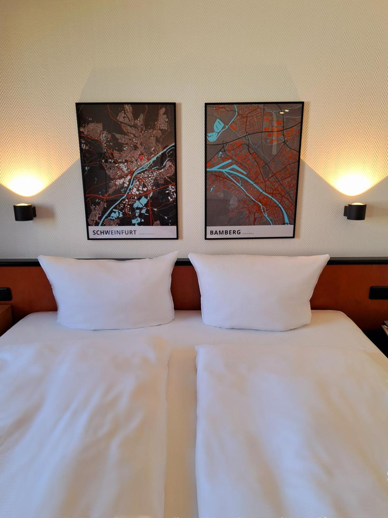 Hotel Ross ชไวน์ฟอร์ท ภายนอก รูปภาพ